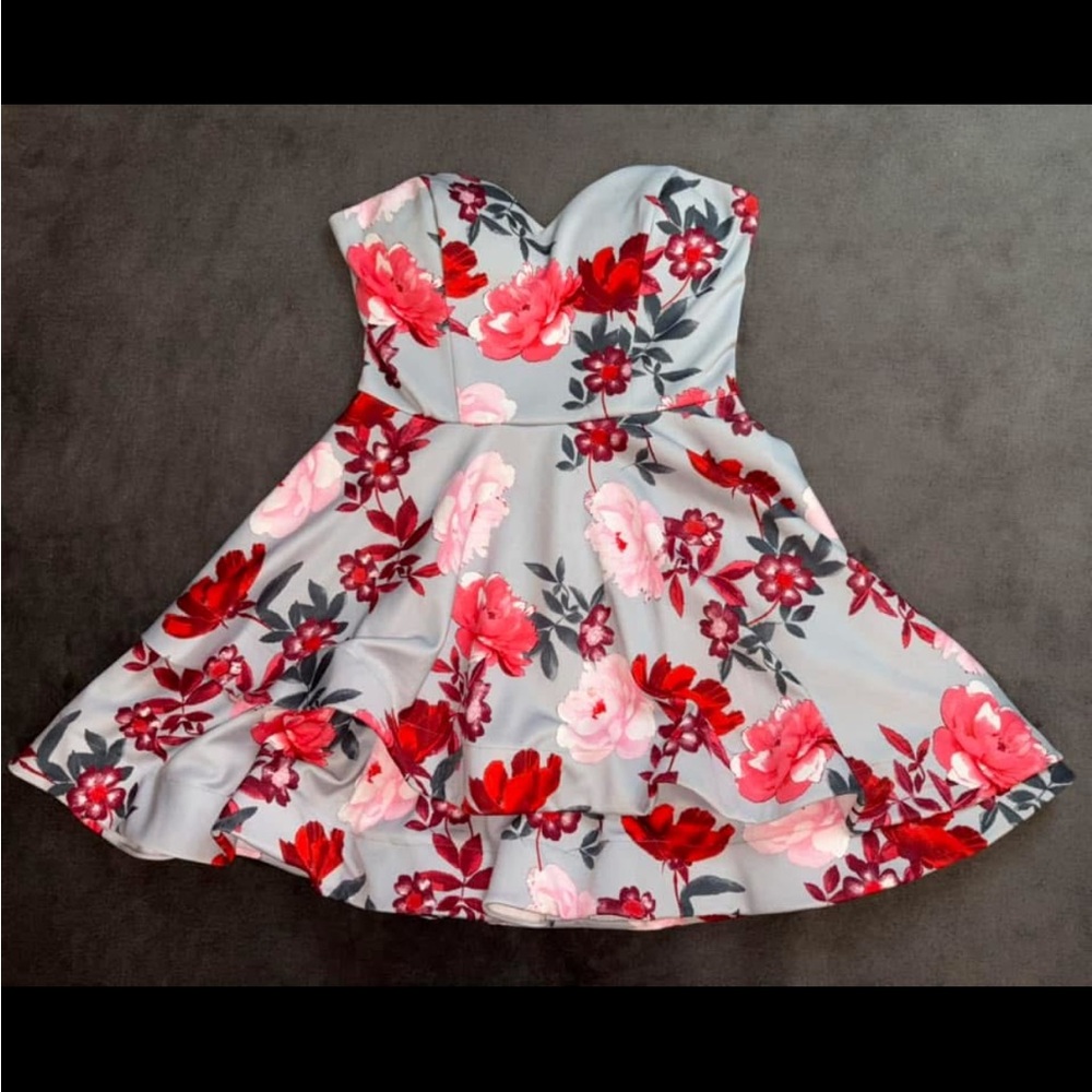 Floral Dress in Red and Pink